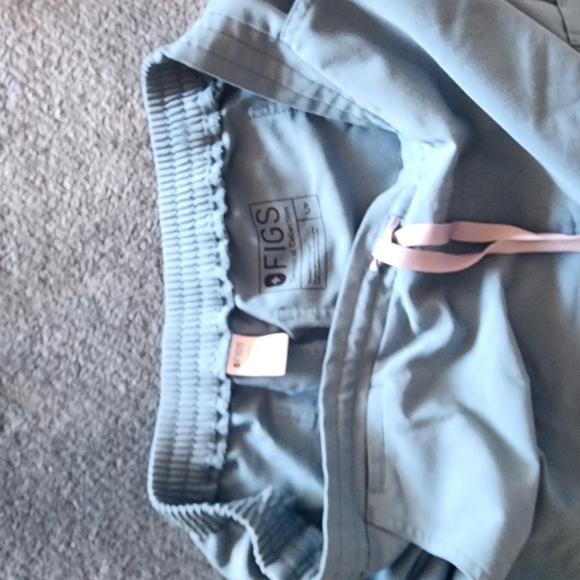 Figs PO#1367 YOLA  Scrub Pants with Drawstring Elastic Waist - Picture 3 of 3